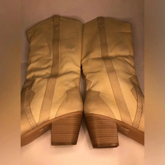 Western Boots by VENUS - Picture 8 of 12